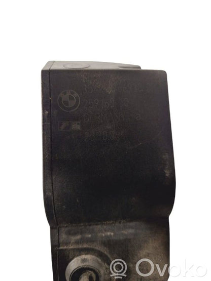 Педаль акселератора