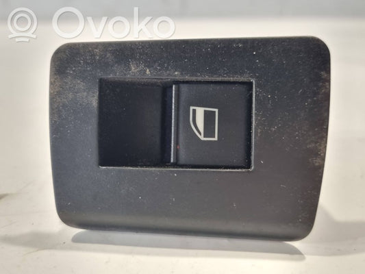 Power window switch