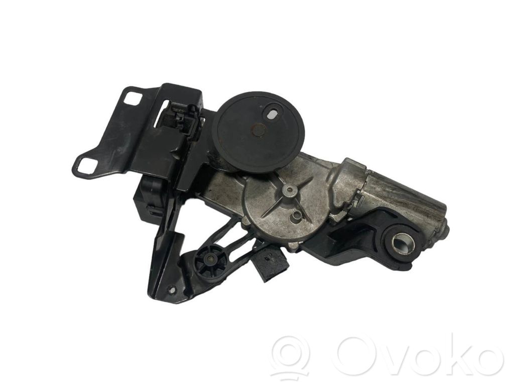 Aizmugurējā loga tīrītāja motoriņš