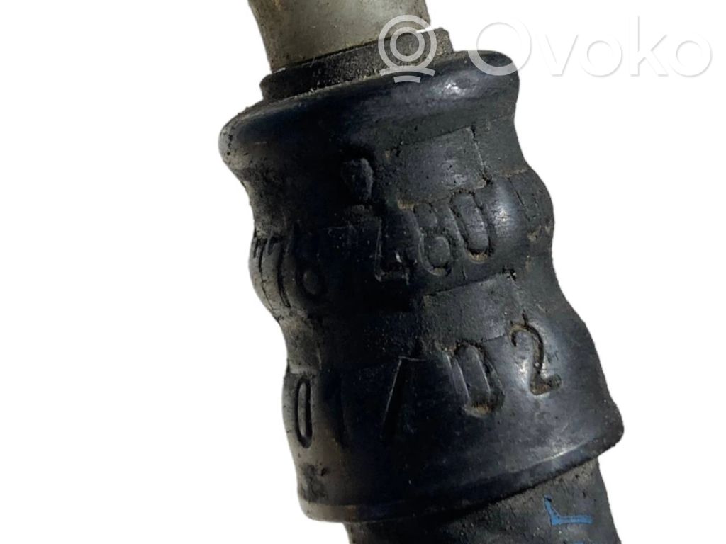 Degvielas caurulīte (-es)