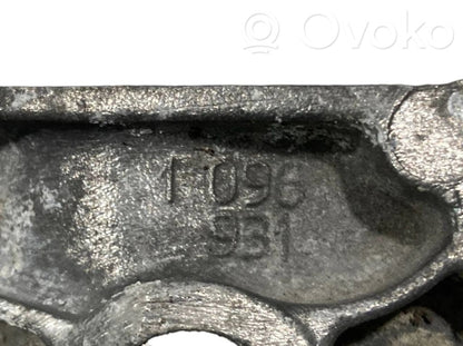 Кронштейн крепления трансмиссии