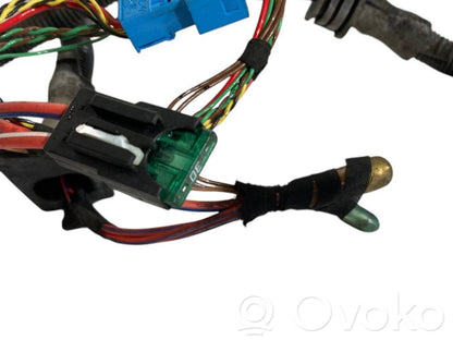 Pārnesumkārbas vadu instalācija