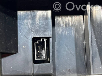 Блок управления кондиционером/климат-контролем/отоплением салона (в салоне)