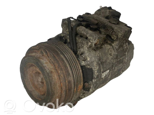 Air conditioner compressor (pump)