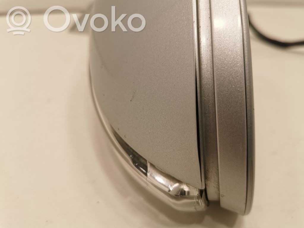 Spogulis (elektriski vadāms)