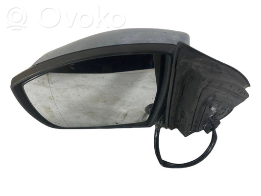 Mirror (electrically controlled)