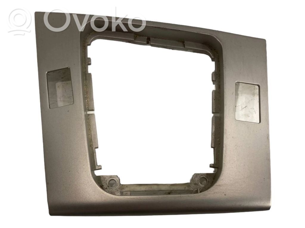 Gear shift lever decorative trim (plastic)