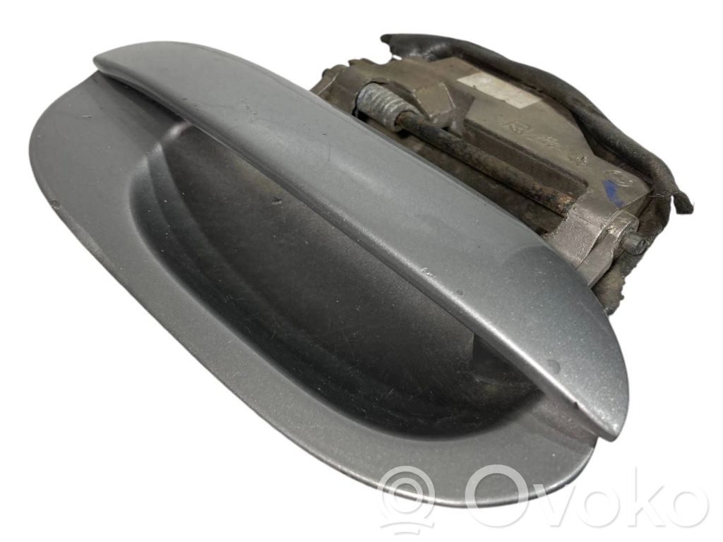 External opening handle