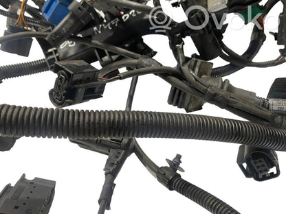 Dzinēja vadu instalācija