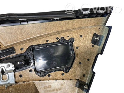 Rear door trim