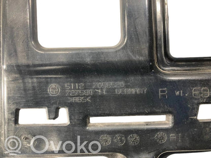 Aizmugurējā bufera montāžas kronšteins