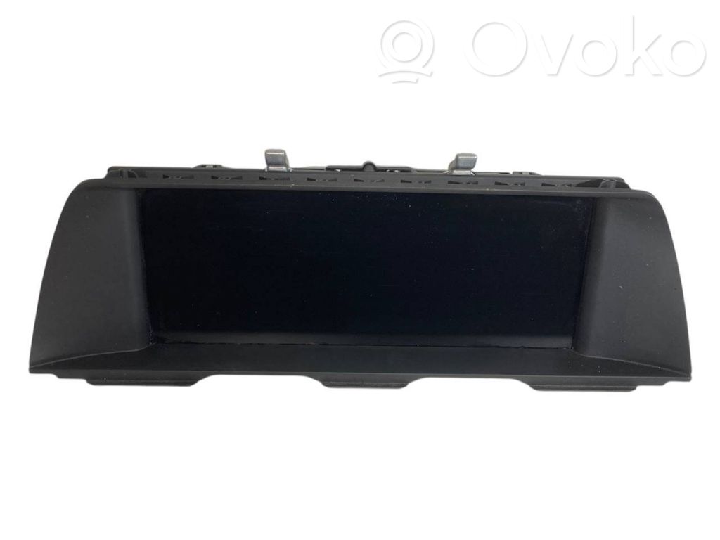 Ekrāns / displejs / mazais ekrāns