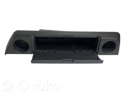 Mantu nodalījums stumbrs