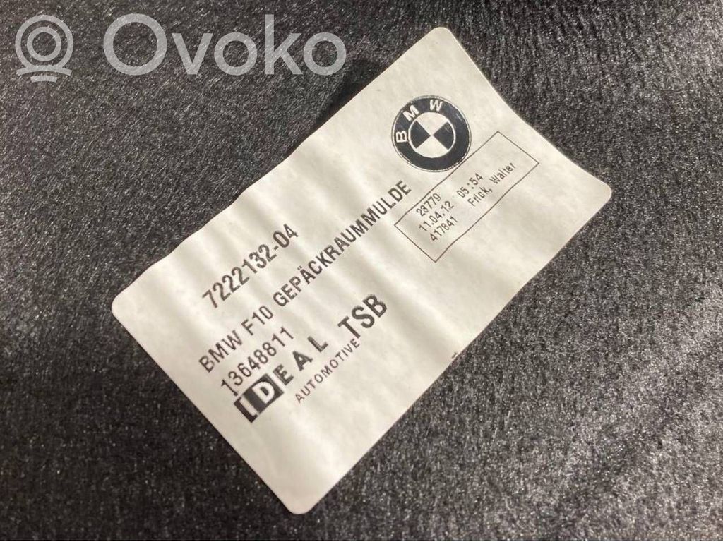 Bagāžnieka sānu apakšējās apdares panelis