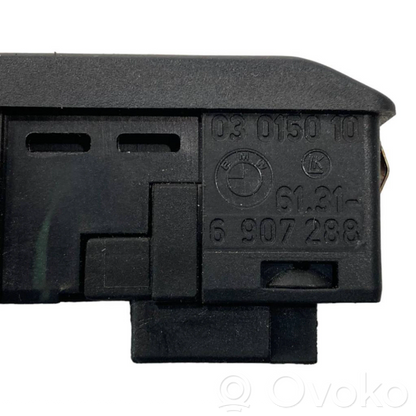 Jumta lūkas slēdzis