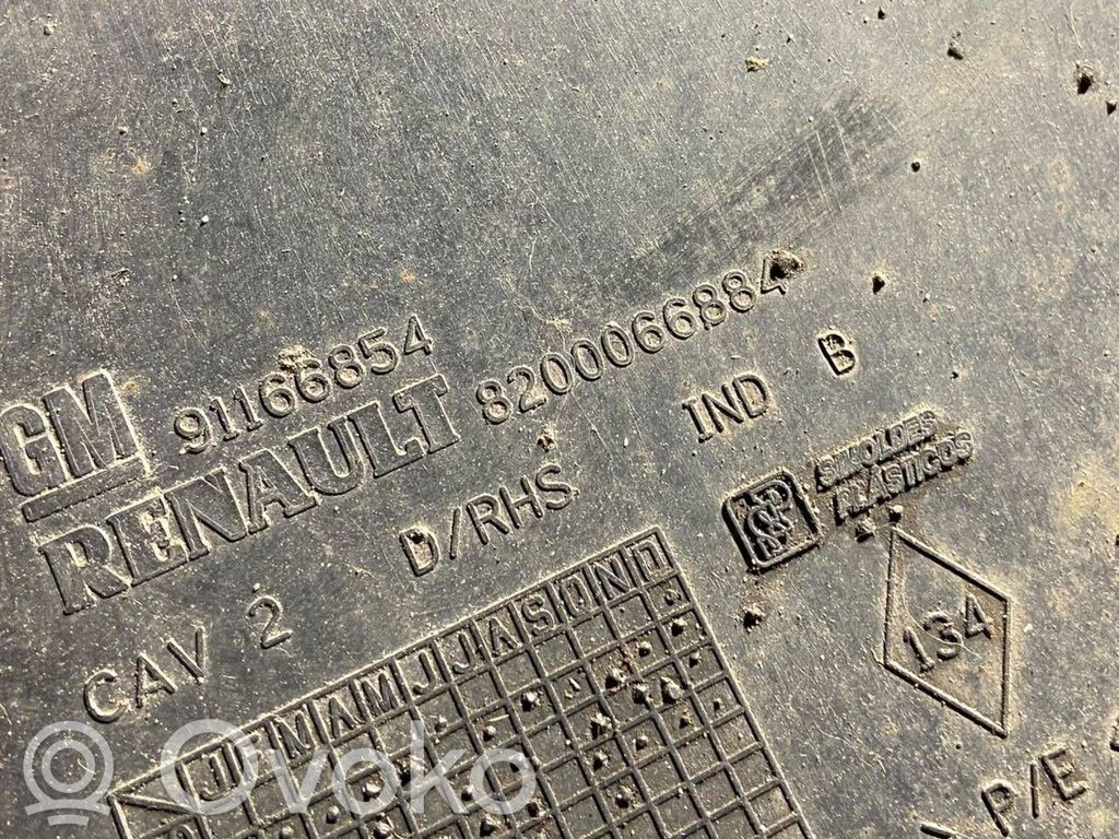 Aizmugurējā bufera apakšas aizsargs