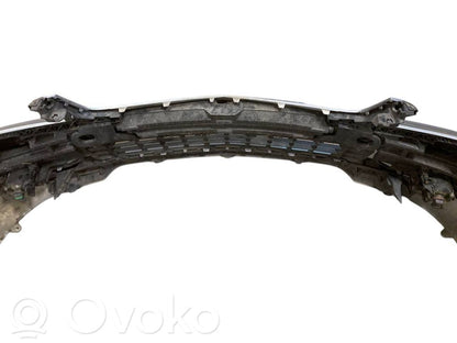 Передний бампер