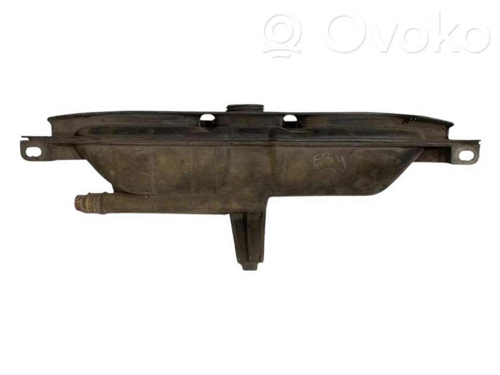 Dzesēšanas šķidruma izplešanās tvertne