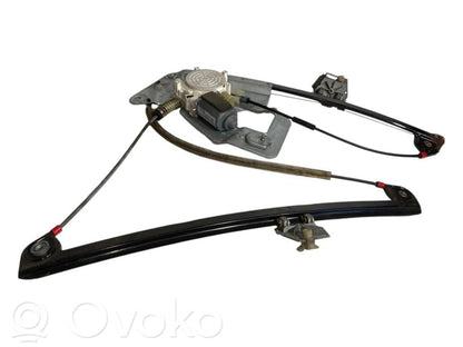 Priekšpusē elektriskā loga pacelšanas mehānisma komplekts