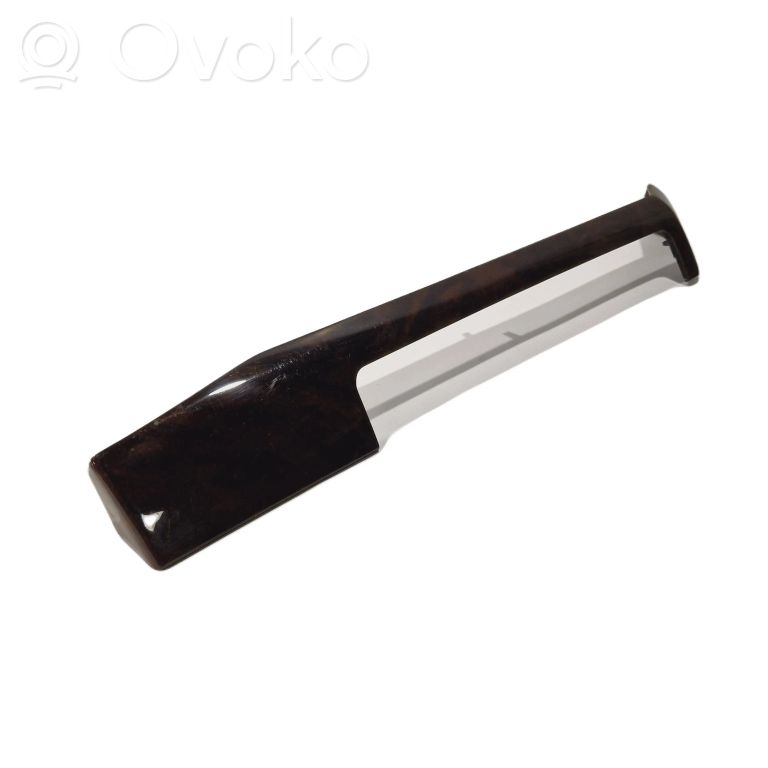 Cita veida salona detaļa