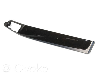 Radio/navigation decorative trim
