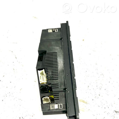 Блок управления кондиционером/климат-контролем/отоплением салона (в салоне)