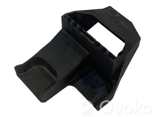 Держатель/кронштейн радиатора(ов)