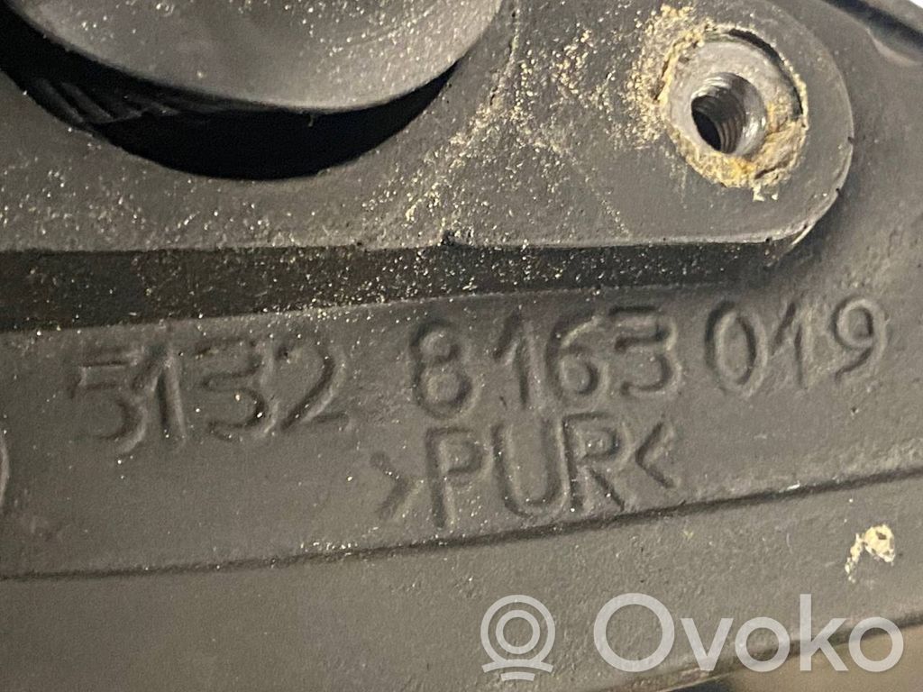 Зеркало (с электрическим управлением)