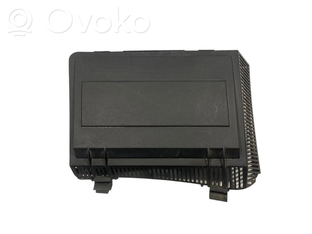 Крышка корпуса воздушного фильтра