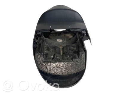 Stūres ass dekoratīvā apdare