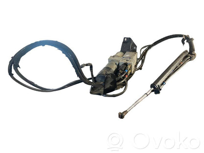 Bagāžnieka pārsega hidraulikas sūknis