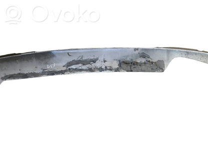 Apakšējā bampera daļa