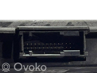 Ksenona vadības bloks