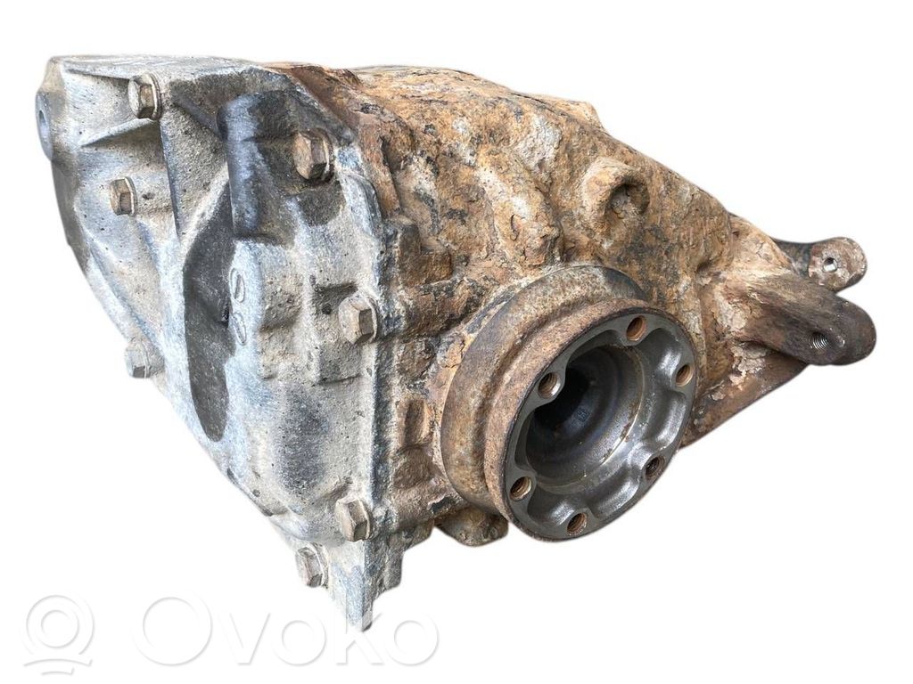 Aizmugurējais reduktors