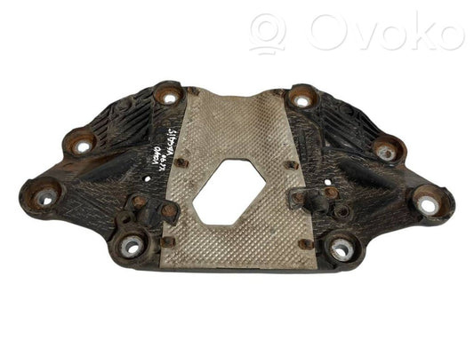 Aizmugurējā reduktora stiprinājums