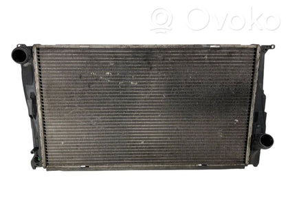 Coolant radiator
