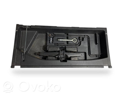 Instrumentu komplekts