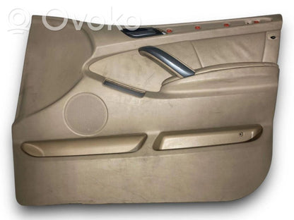 Priekšējo durvju apdare