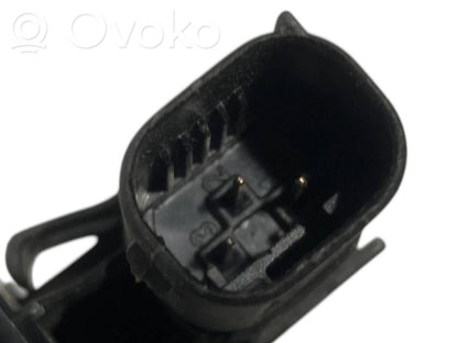 Motora pārsega atvēršanas / aizvēršanas sensors