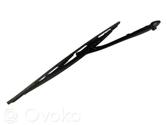 Priekšējā loga tīrītāja kājiņa