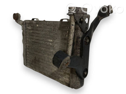 Dzinēja eļļas radiators