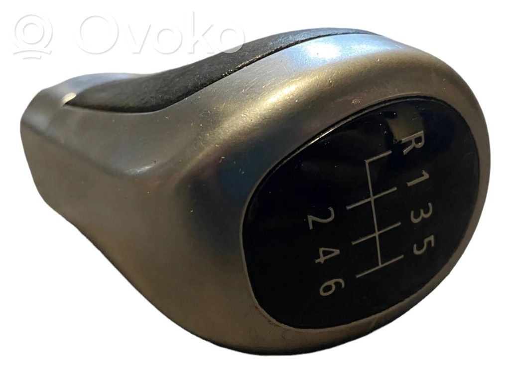 Cita veida salona detaļa