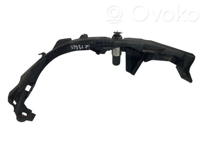 Priekšējā luktura turētājs