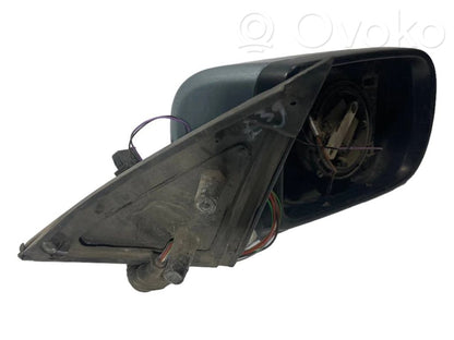 Mirror (electrically controlled)