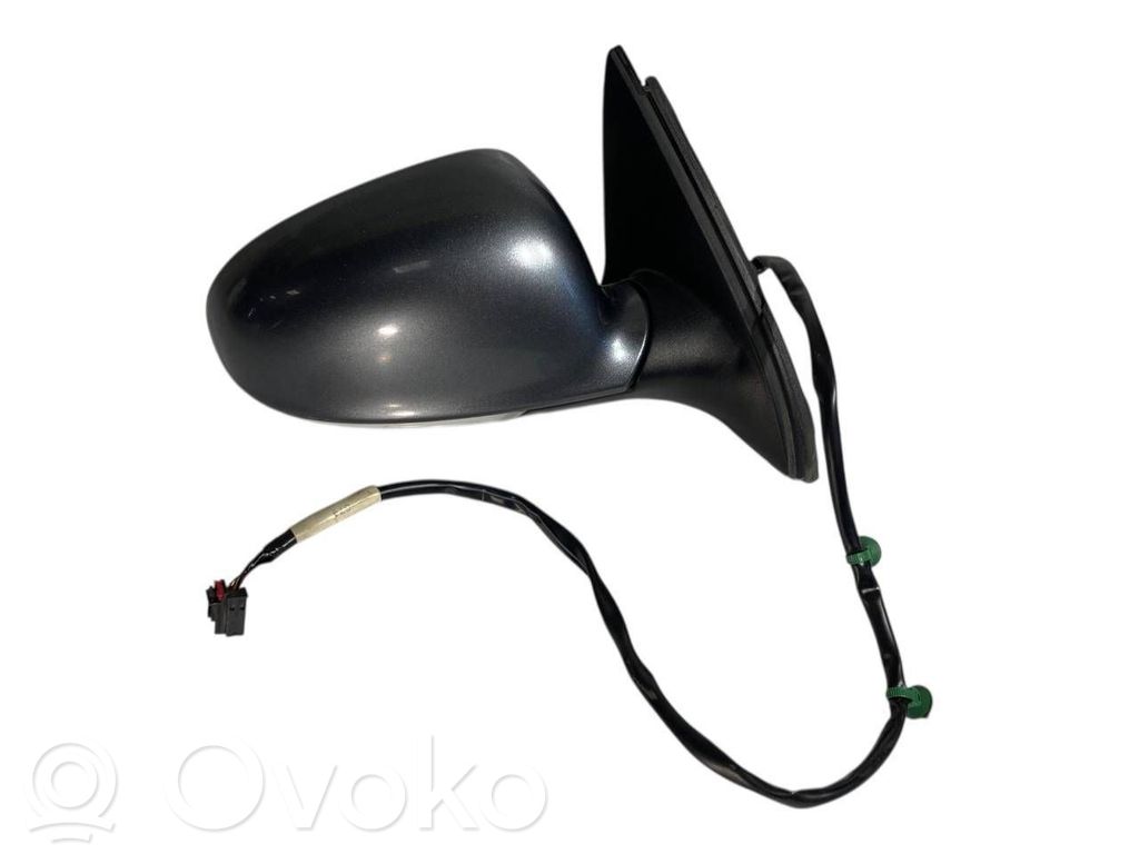 Spogulis (elektriski vadāms)