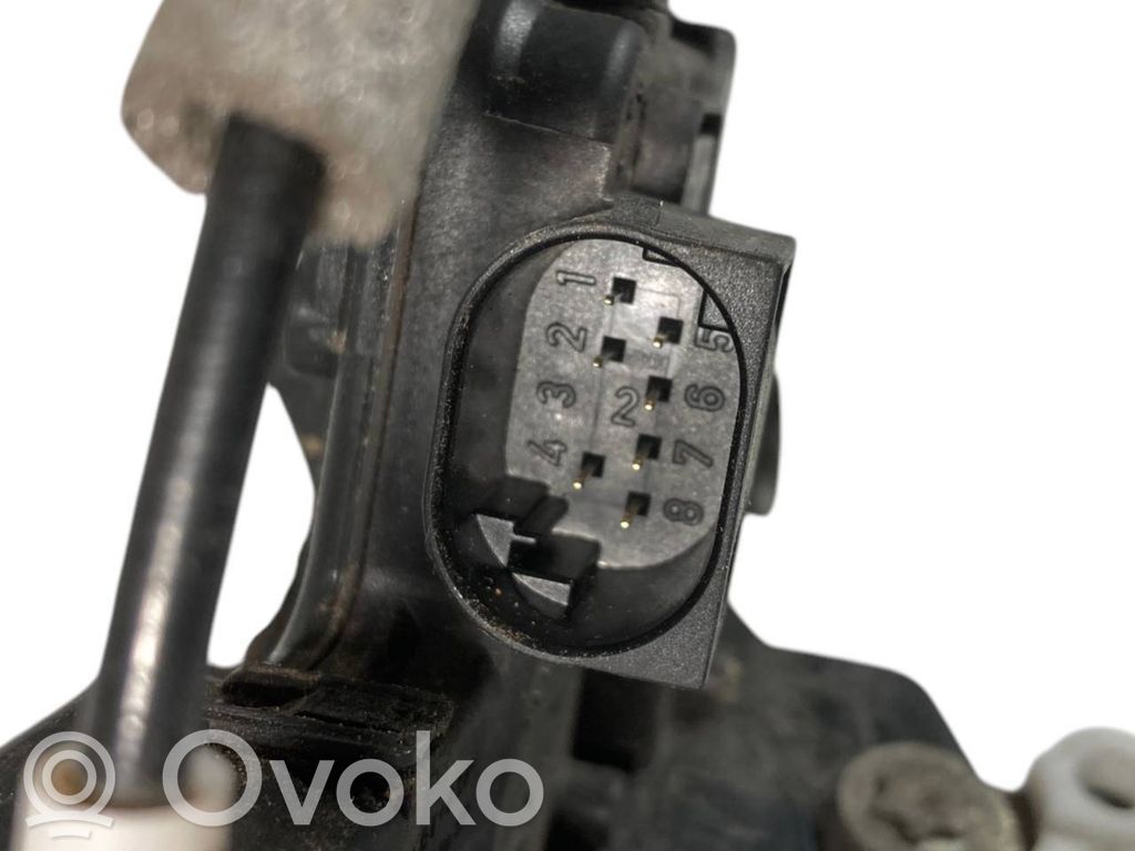 Передний замок