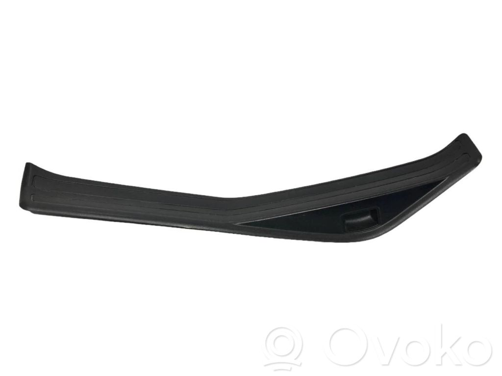 Aizmugurējā sliekšņa dekoratīvā apdare (iekšējā)