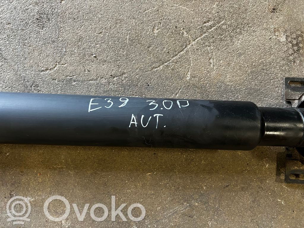 Задний карданный вал