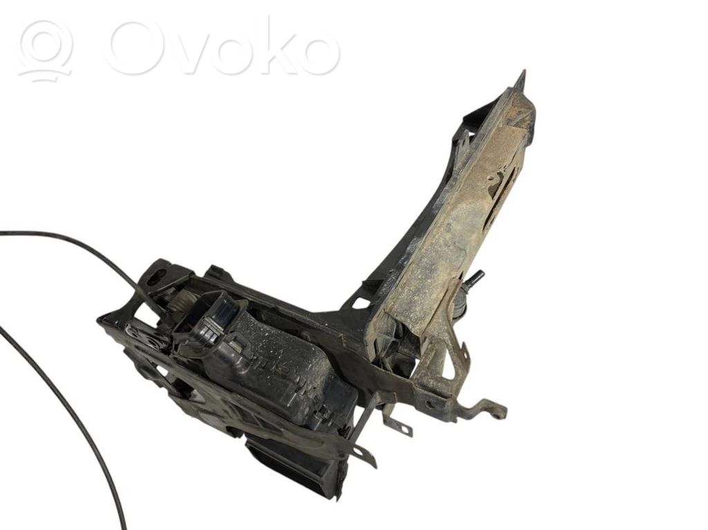 Priekšējā luktura turētājs