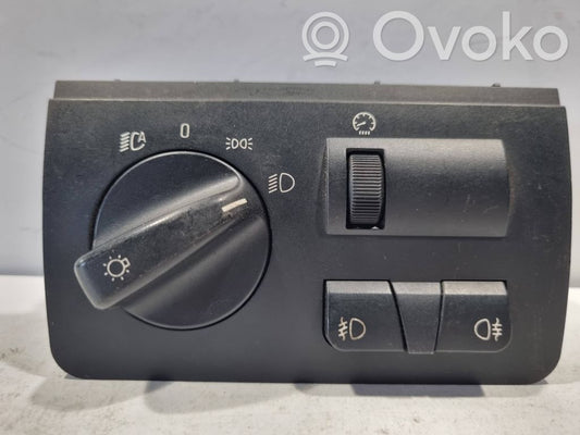 Headlight switch